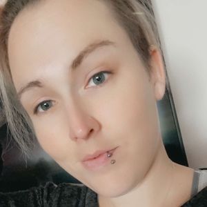 Meet your Posher, Deidra